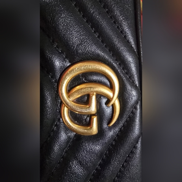 Gucci GG MARMONT SMALL SHOULDER BAG Authentic - Picture 5 of 9